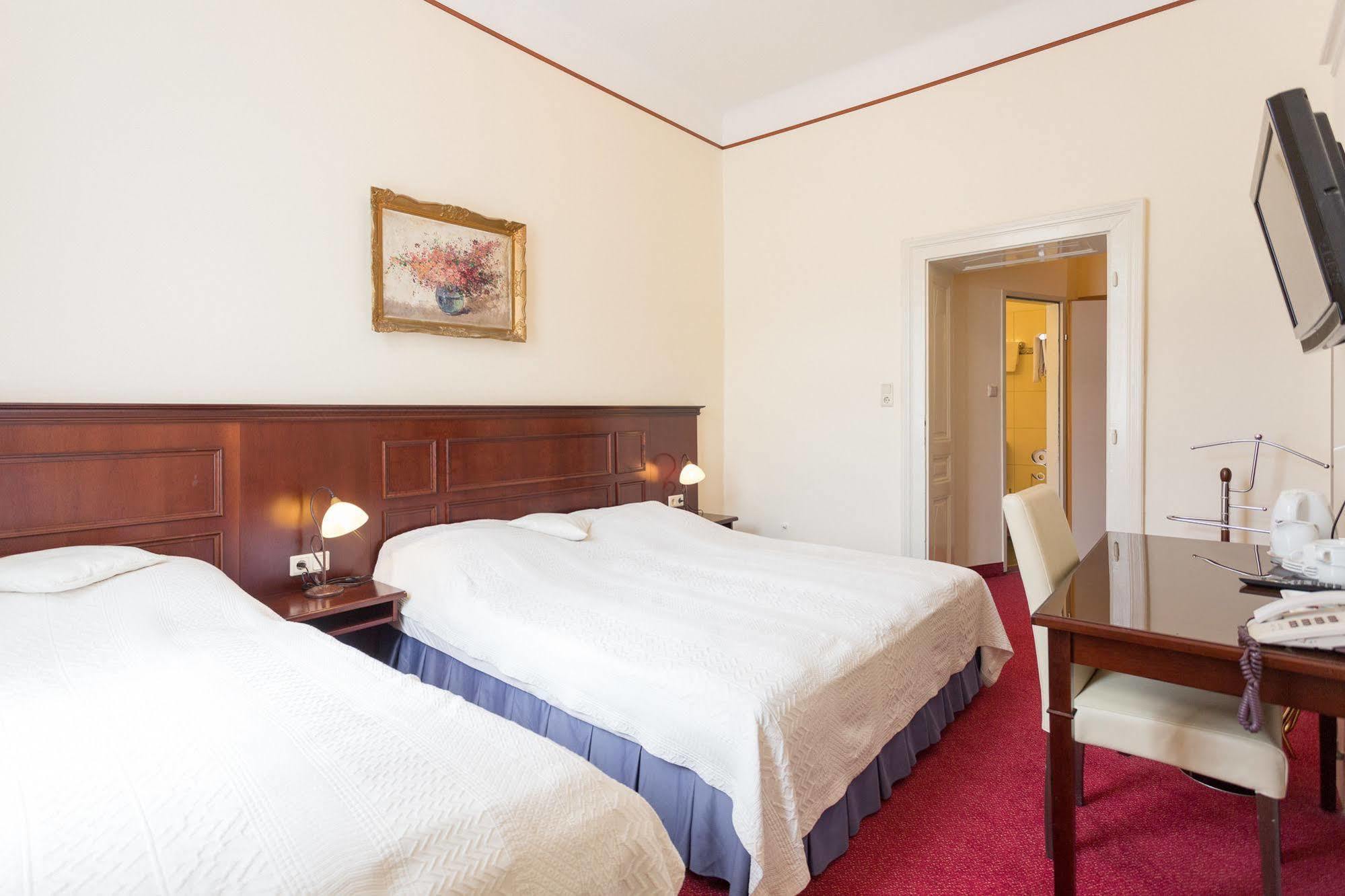 Hotel Viktoria Schoenbrunn Wien Eksteriør bilde